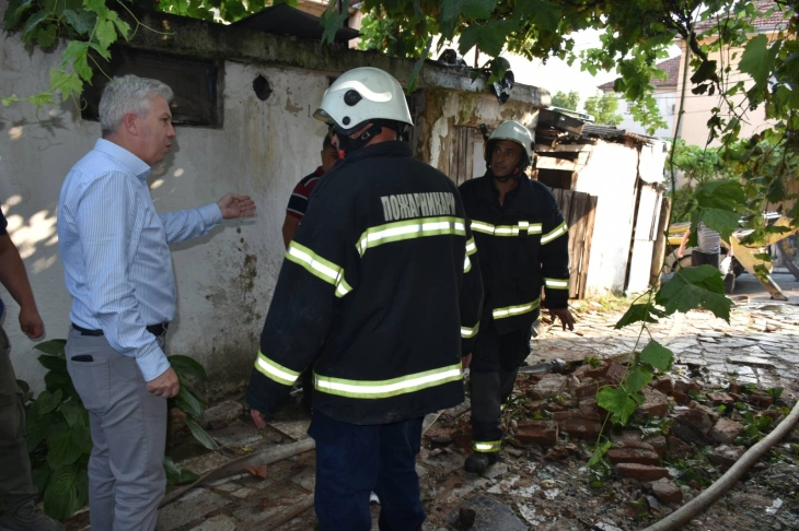 Autoritetet e qytetit do t'u ndihmojnë familjeve të Prilepit me shtëpitë e djegura, është hapur thirrja për ndihmë