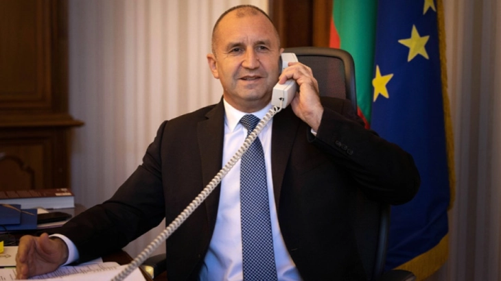 Presidenti bullgar Rumen Radev ia uroi festën shtetërore presidentit të Maqedonisë së Veriut Stevo Pendarovski