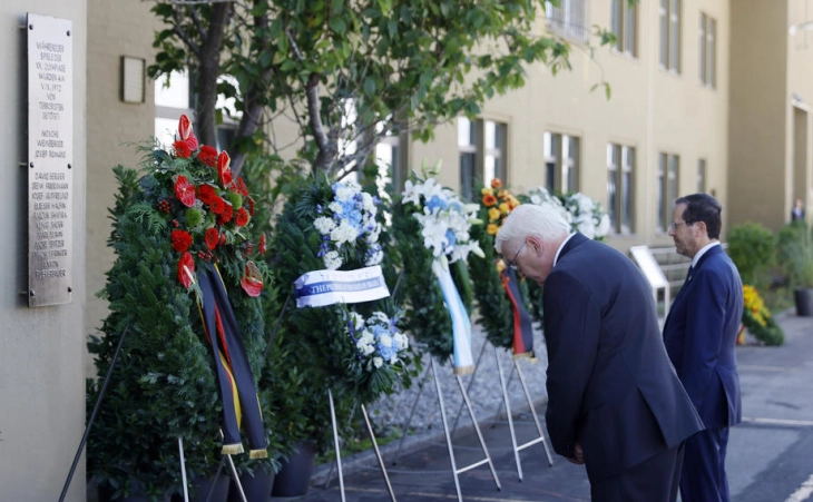 Presidenti gjerman Shtajnmaer kërkon falje për gabimet që çuan në masakrën e Lojërave Olimpike të Munihut në vitin 1972