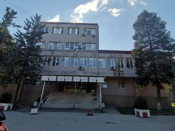 Për shkak të motit të ndryshueshëm dhe zvogëlimit të imunitetit rritet numri i fëmijëve të cilët mjekohen nga infeksionet respiratore në spitalin e Kumanovës