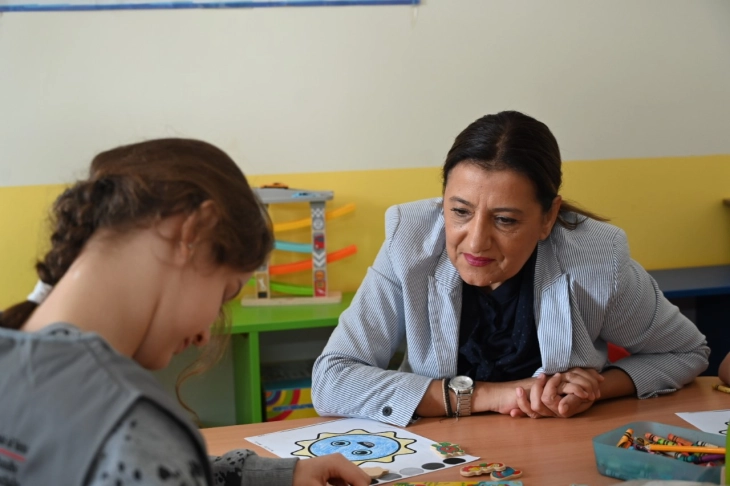 Trençevska: Qendra ditore për fëmijët me aftësi të kufizuara në Likovë konfirmon suksesin e reformës sociale
