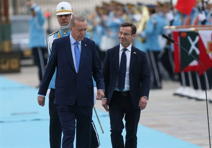 Erdogan paralajmëroi takim të ri për pranimin e Suedisë dhe Finlandës në NATO