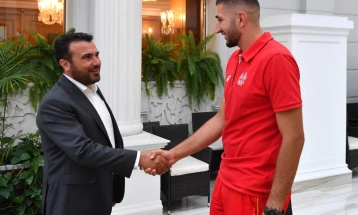Zaev welcomes Olympian Georgievski: Gov't to award him Mden 2M