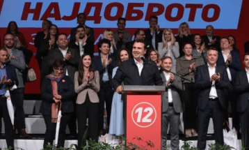 Zaev praises Shilegov for his accomplishments as Skopje mayor