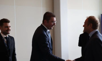 Mickoski meets Tusk, says country getting farther from EU talks