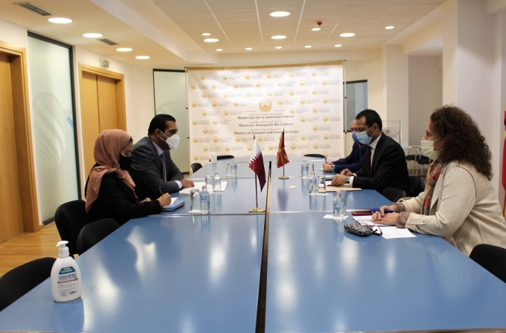 Transport Minister Bochvarski meets Qatar Chargé d’Affaires Al-Thani