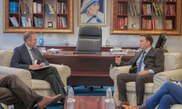 FM Osmani meets NDI head Mitchell