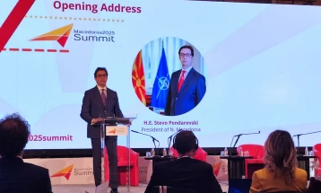 Energy crisis, price hikes, other challenges must not prevent digitization, Pendarovski tells Macedonia2025 Summit