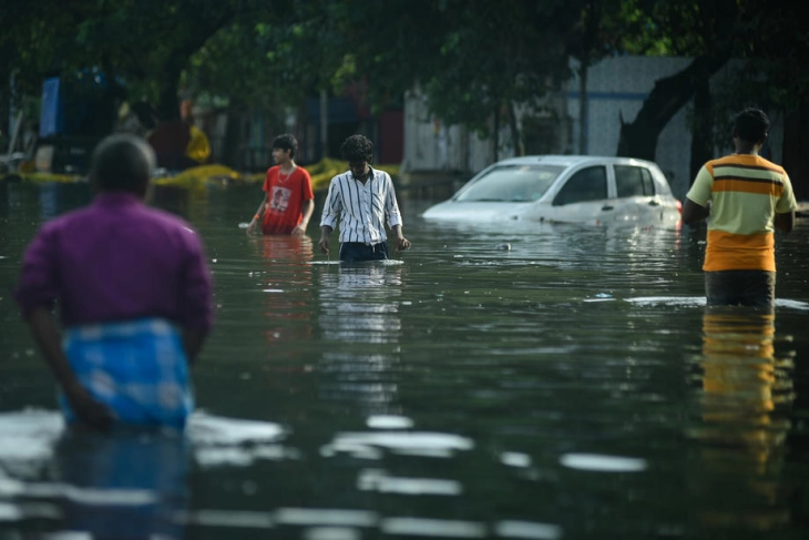 Over 60 dead, thousands displaced after heavy rains hit south India