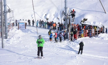 Ski season officially opens at Shar Mountain National Park