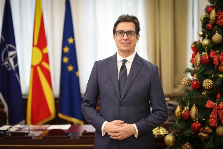 Pendarovski: Let’s build a prosperous society in 2022