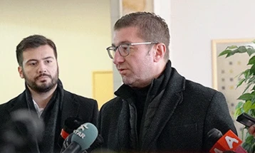 VMRO-DPMNE leader says he expects start of EU negotiations in December