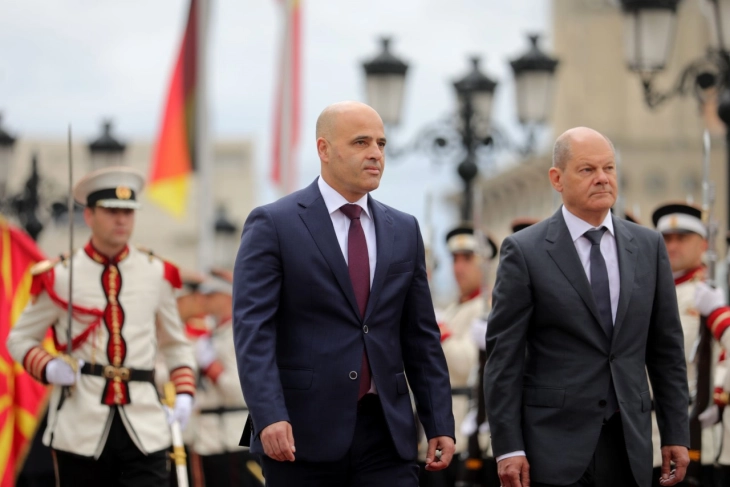 German Chancellor Scholz arrives in Skopje