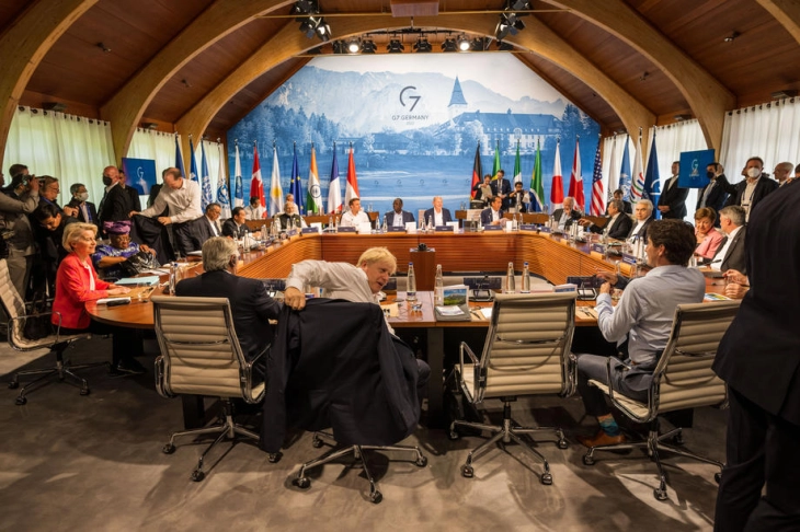 G7 leaders alarmed over plan to deliver nuclear missiles to Belarus