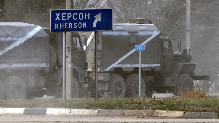 Russian troops detain former mayor of Kherson