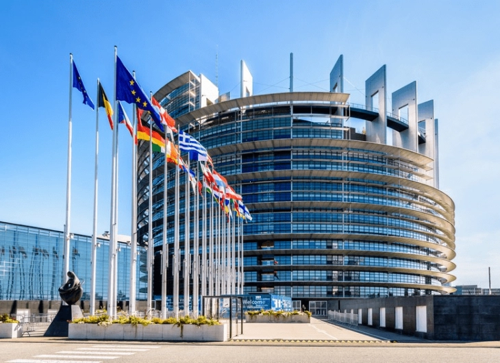 EU Parliament backs higher green energy and energy saving targets