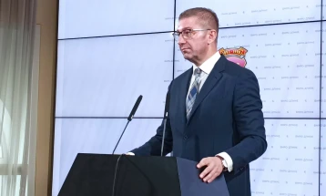 Mickoski invites Kovachevski to debate on energy crisis