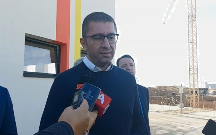 VMRO-DPMNE to make decision over leaders' meeting in coming days, Mickoski says hasn't yet received invitation