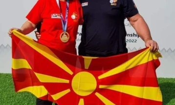 Ковачевски: Искрени честитки за македонската параолимпијка Оливера Наковска Бикова за освоениот златен медал  