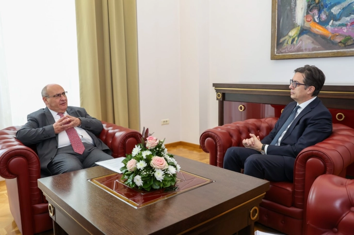 Средба на претседателот Пендаровски со генералниот директор на Меѓународната организација за миграции, Антонио Виторино