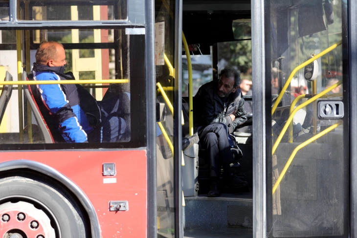 Приватните превозници утре со 30 автобуси ќе ја блокираат крстосницата кај „Мавровка“