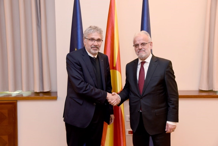 Speaker Xhaferi meets new Hungarian Ambassador Klein
