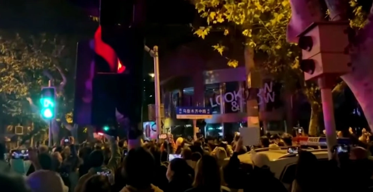 Protestat në Shangaj për shkak të kufizimeve për Kovid-19