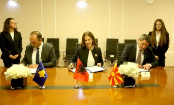 Ministers Nuredini, Kumbaro and Aliu sign agreement on largest cross-border national park in Europe