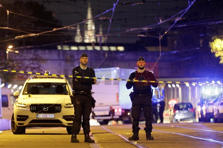 Тројца повредени, еден потешко, во напад со нож во Брисел