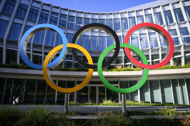ИОК одговори на критиките од Украина за можниот прием на Русија на Олимпијадата во Париз