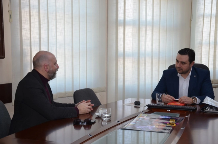 Костадинов на средба со директорот на Агенцијата за туризам, Јаневски