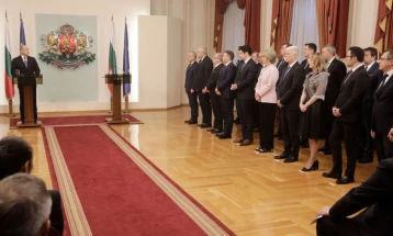Стапи на должност петтата техничка Влада на Бугарија