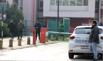 Eighteen Skopje schools receive bomb threats