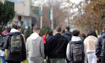 Alarme për bomba në 32 shkolla në Shkup dhe një në Prilep