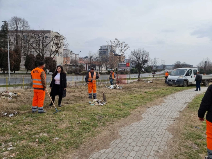 “Higjiena Komunale”: Përfundoi aksioni për pastrimin e zonës qendrore të qytetit