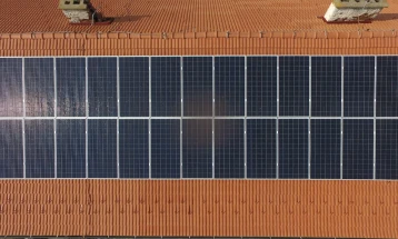 Tri shkolla fillore dhe një kopsht në Çair do të bëhen me fotovoltaikë për efikasitet të plotë energjetik