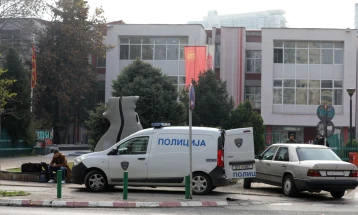 Лажни пријавите за поставени експлозивни направи во 120 скопски училишта