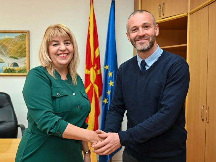 Maja Manoleva do të jetë zëvendësministrja e re e Shëndetësisë