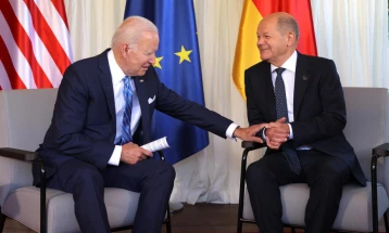 Biden and Scholz pledge continued support for Ukraine