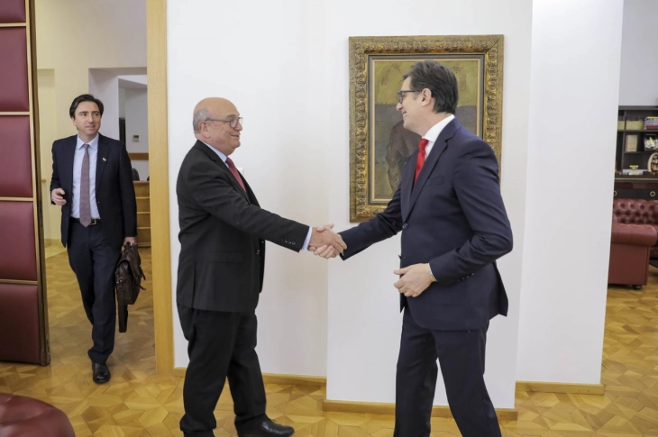President Pendarovski meets UK Special Envoy Peach