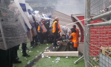 Немири на фудбалски натпревар во Бурса, седуммина уапсени