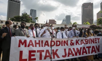 Për shkak të korrupsionit arrestohet ish kryeministri i Malejzisë, Muhidin Jasin
