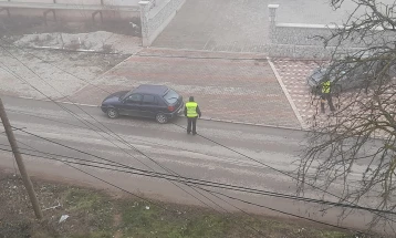 Во Дебар на вонреден технички преглед упатени шест возила, кривични пријави за нелегален превоз на патници  