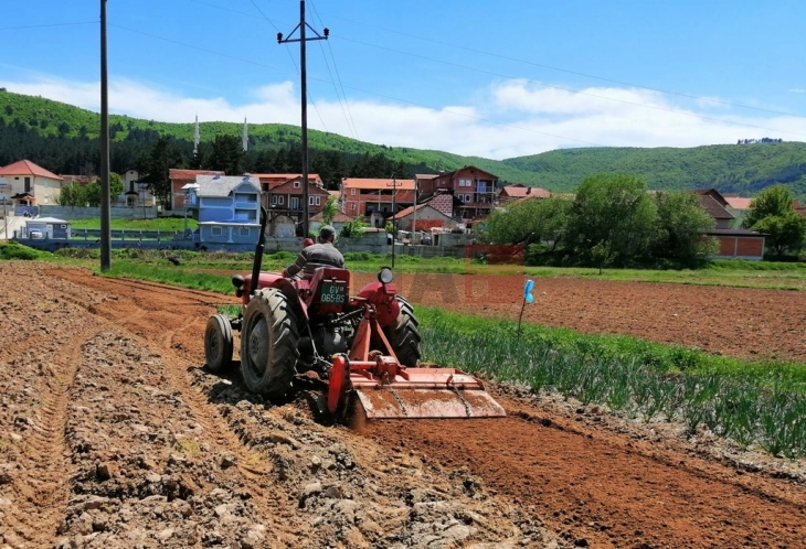 Moti i volitshëm për aktivitete bujqësore në ambient të hapur