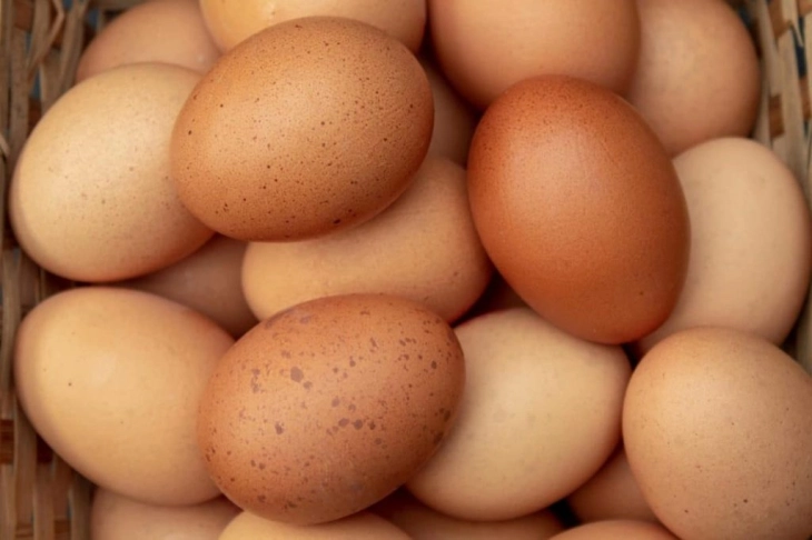 Цената на јајцата во ЕУ за една година во просек зголемени за 30 проценти