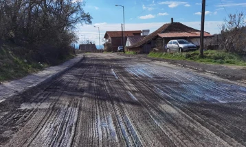 Во Пробиштип се рехабилитира регионалниот пат