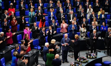 King Charles in Bundestag: German assistance to Ukraine 'courageous'