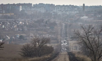 Киев официјално ги деманира тврдењата на групата „Вагнер“ дека го зазела центарот на Бахмут