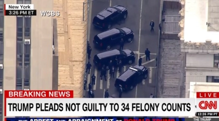 Трамп ја напушти судницата на Менхетн , не даде изјава и замина за Флорида