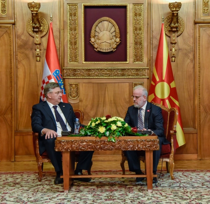 Speaker Xhaferi meets with Croatian PM Plenković